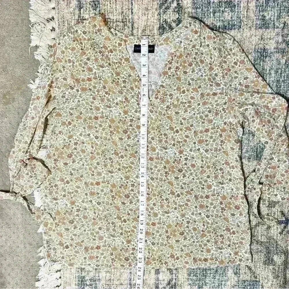 Cynthia Rowley | Women’s Floral 3/4 Sleeve Blouse with Ties | Size Large - Picture 8 of 13